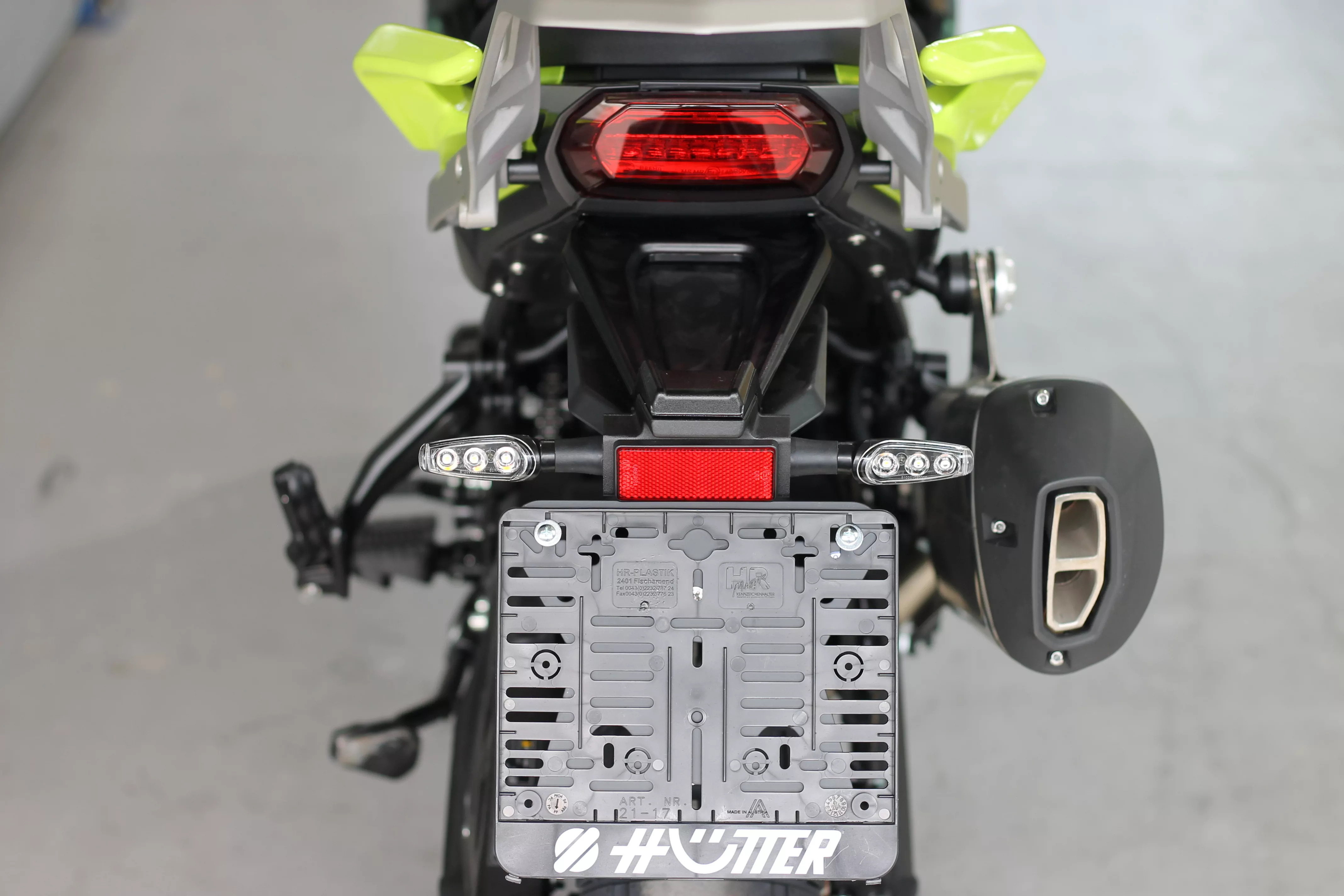 MG Biketec Kennzeichenhalter für Benelli TRK 702 / 702 X ab 2023