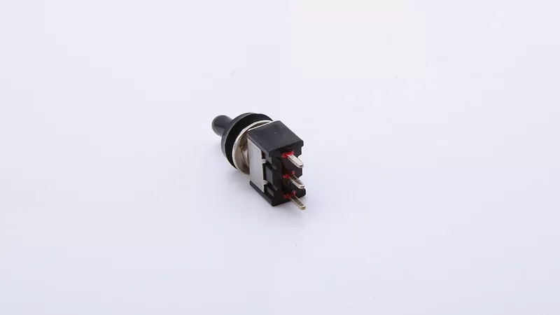 SHIN YO Toggle switch With Rubber Cap (M6)