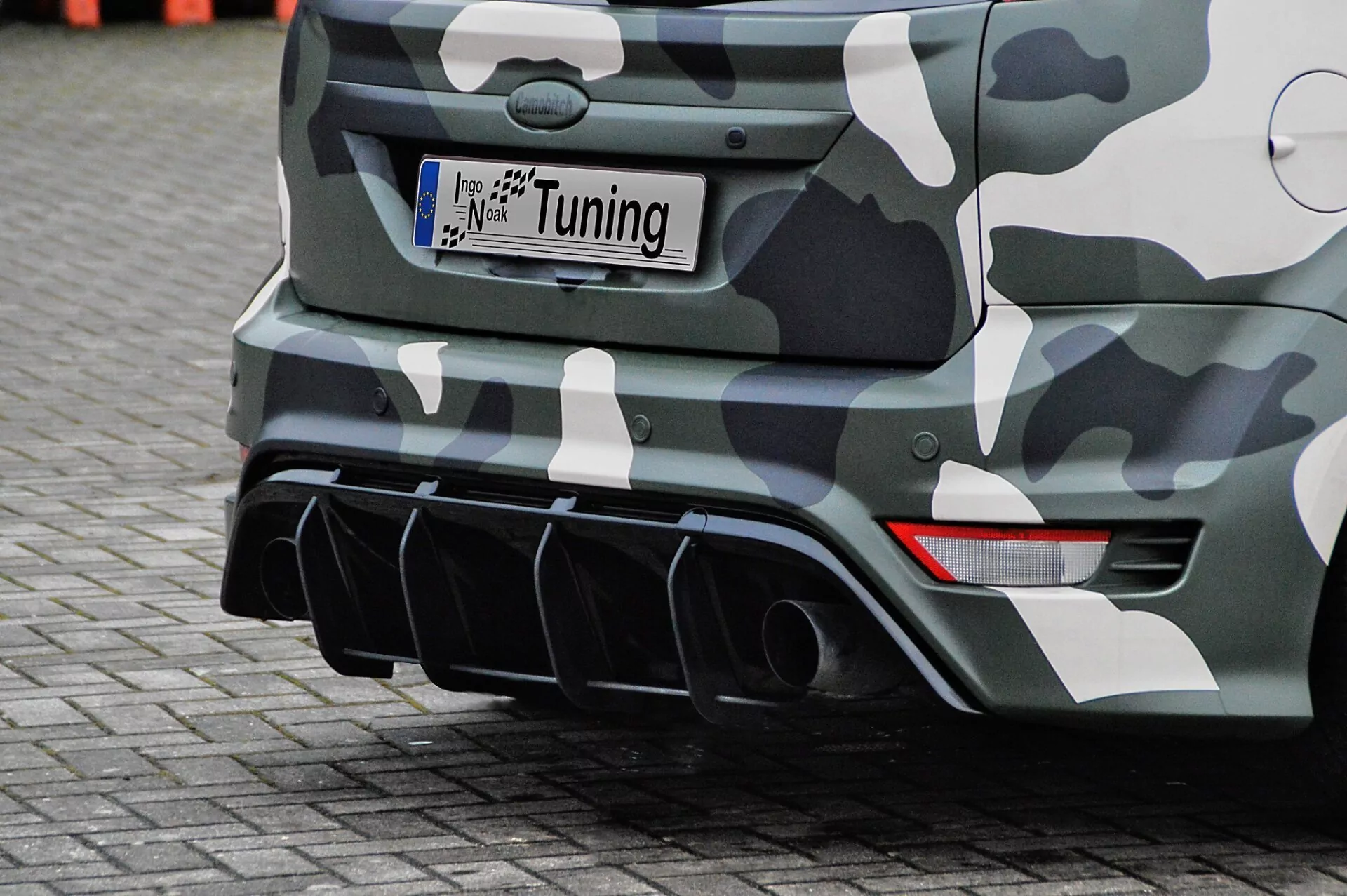 Heckdiffusor / Heckansatz für Ford Focus 2 RS DA3 Bj: 2009-2010