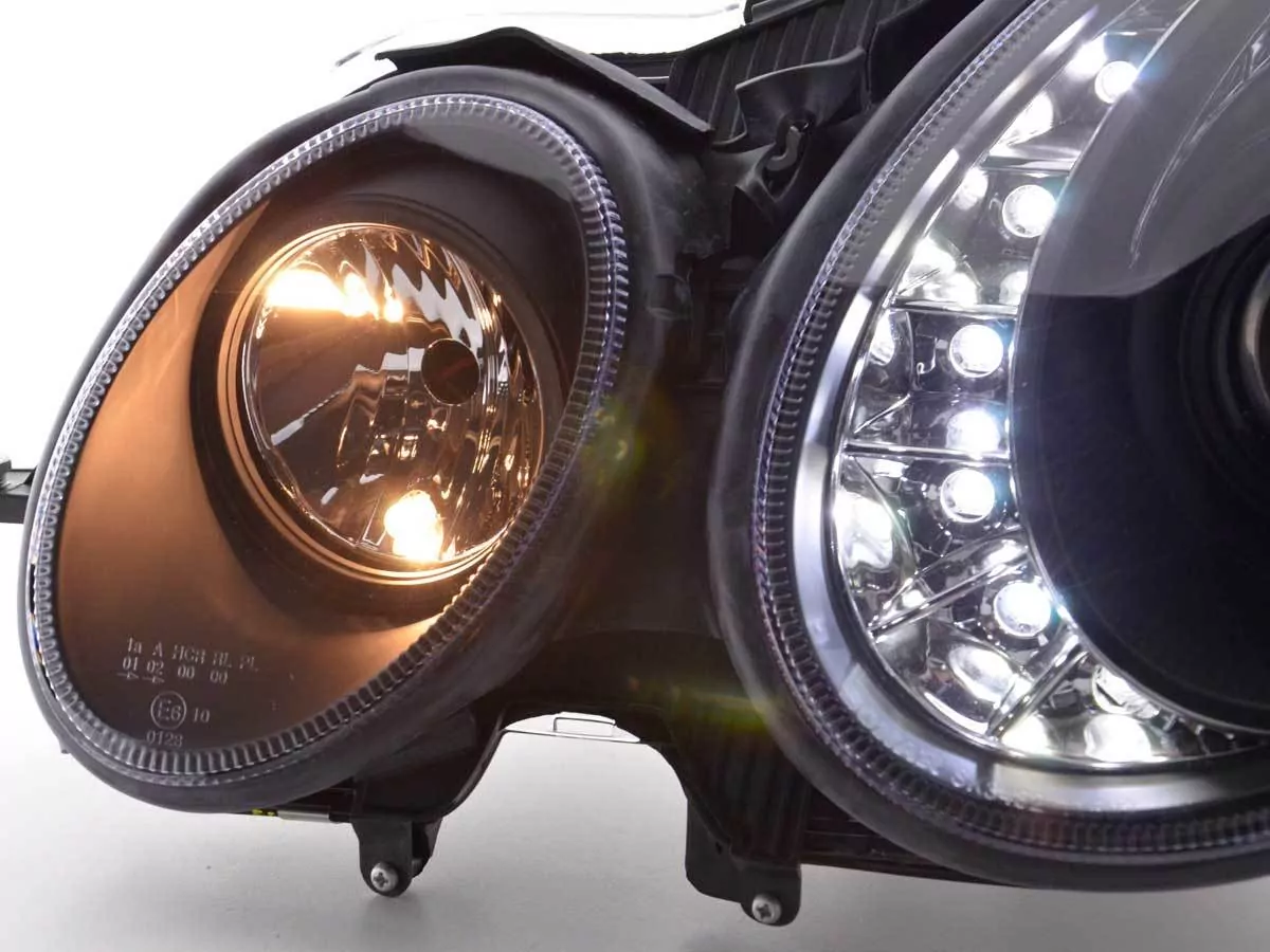 Scheinwerfer Set Daylight LED TFL-Optik Mercedes E-Klasse 211 Bj. 02-06 schwarz