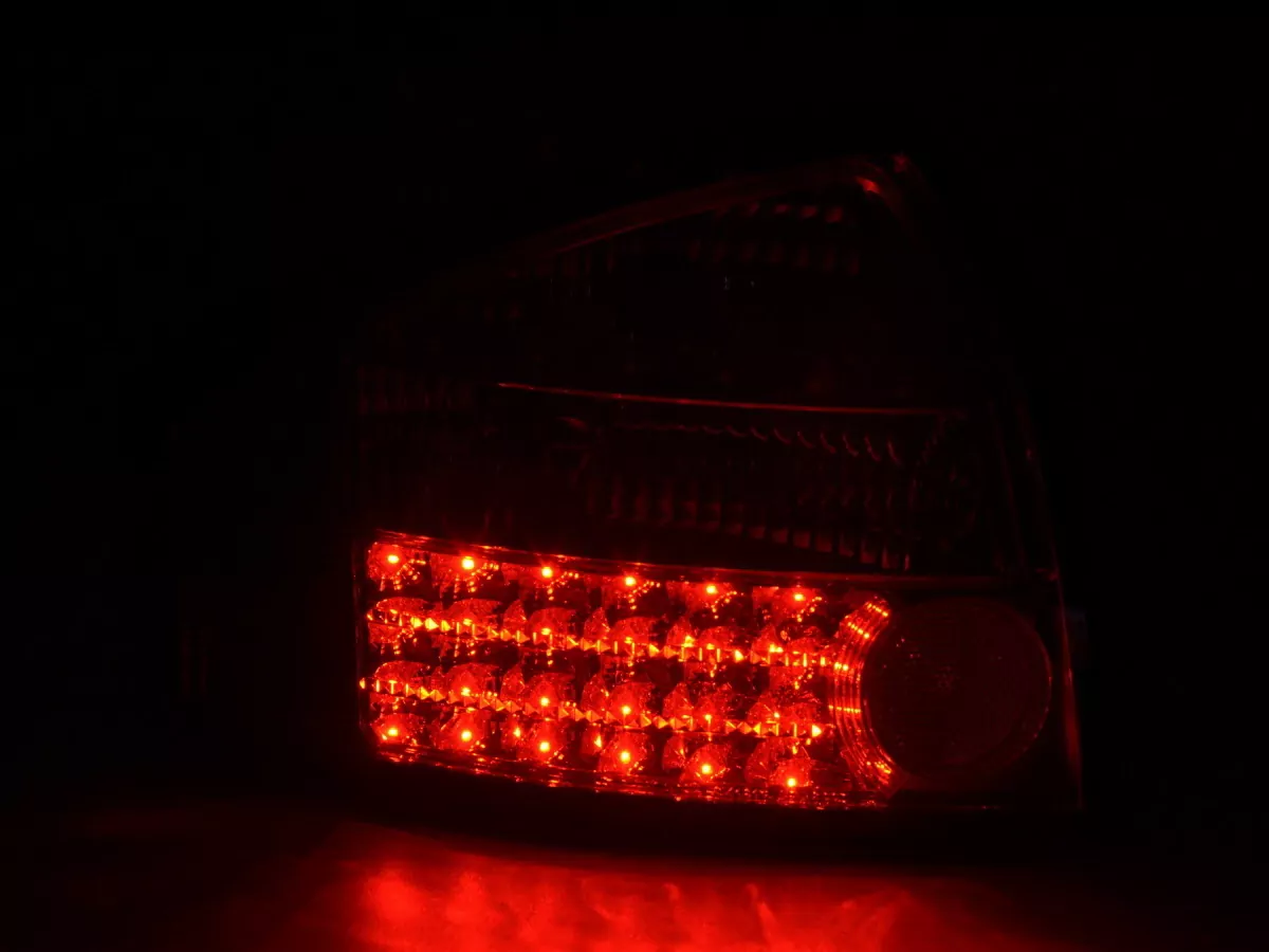 LED Rückleuchten Set Audi A6 Limousine Typ 4B Bj. 97-03 klar/rot