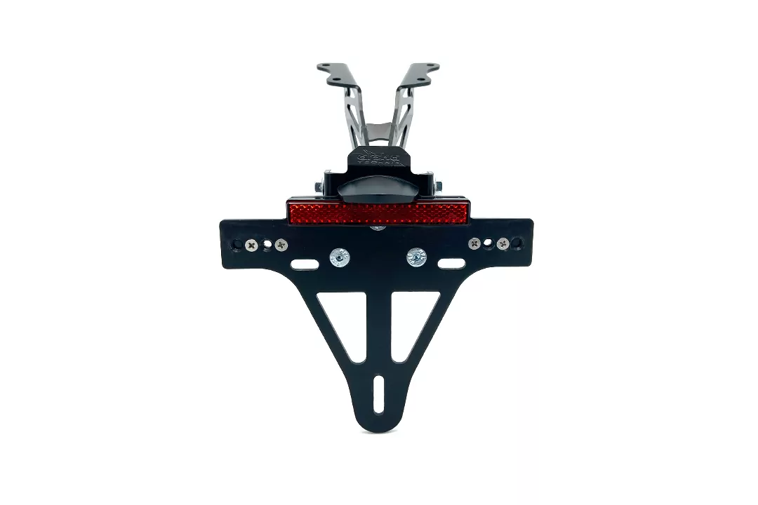 alpha Technik Kennzeichenhalter für Yamaha MT09 / Tracer 900 Typ RN29 / RN43 / RN57 Modelljahr 2015-