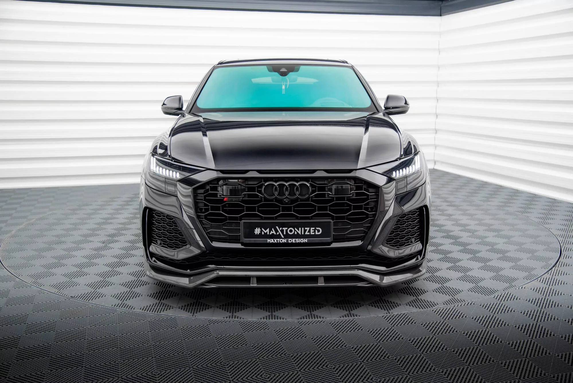 Prepreg Carbon Fiber Front Ansatz Für Audi RSQ8 Mk1