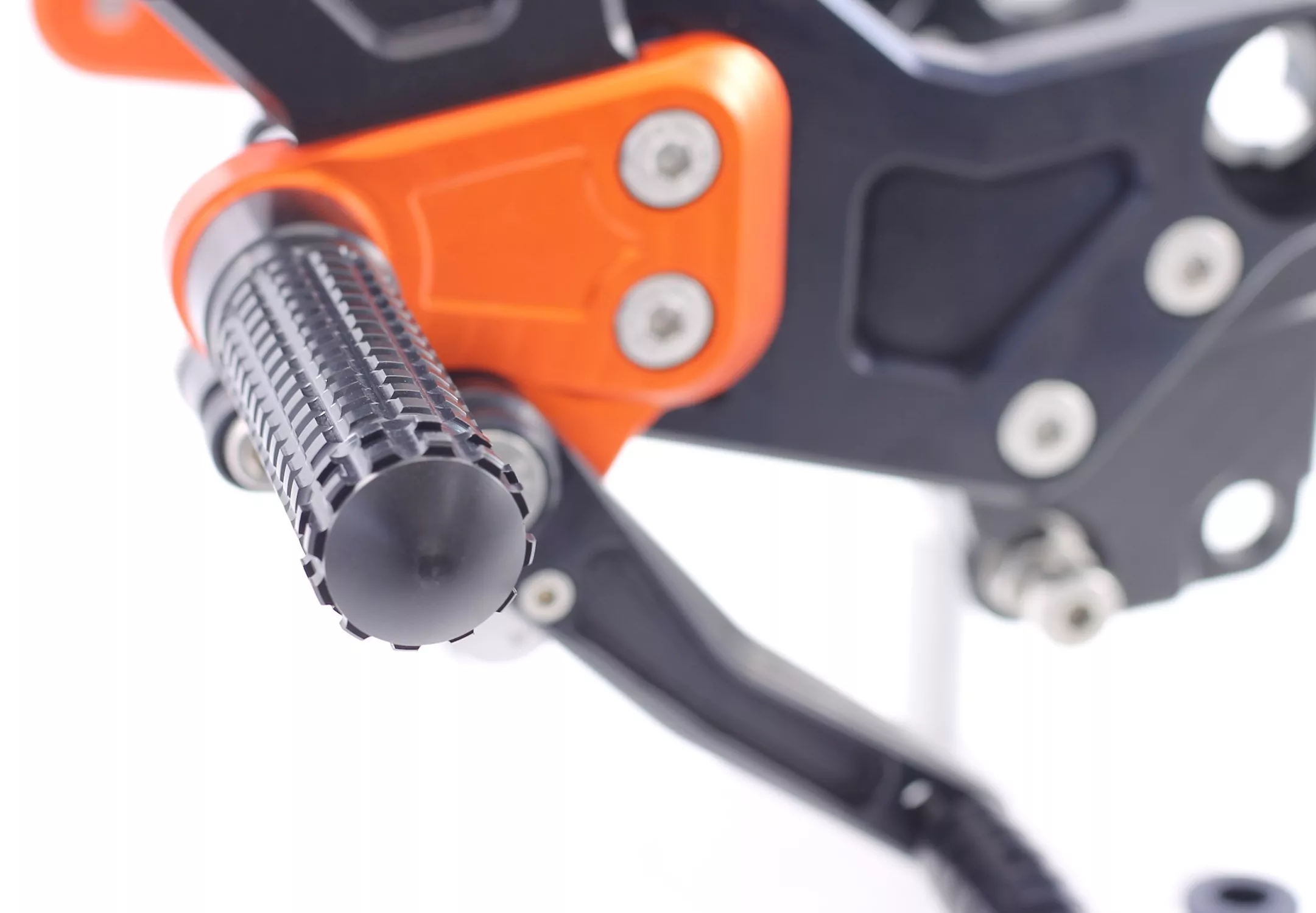 MG Biketec Sportfussrastenanlage / Rastenanlage / Fußrastenanlage mit ABE, gültig in D - A - CH für KTM 125 Duke ab 2020-2023