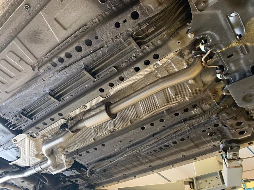 Opel Astra K Sports Tourer  Vorschalldämpfer