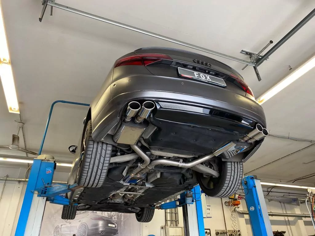 Audi S8 Typ 4H mit Abgasklappen  Endschalldämpfer rechts/links zweiflutig - 2x100x77 Typ 38 rechts/links