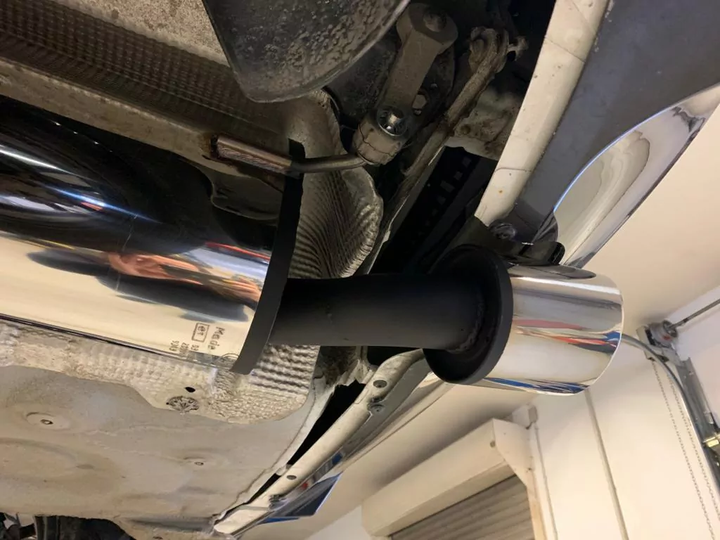 VW Golf VII Facelift starre Hinterachse  Vorschalldämpferersatzrohr für Modelle ohne OPF