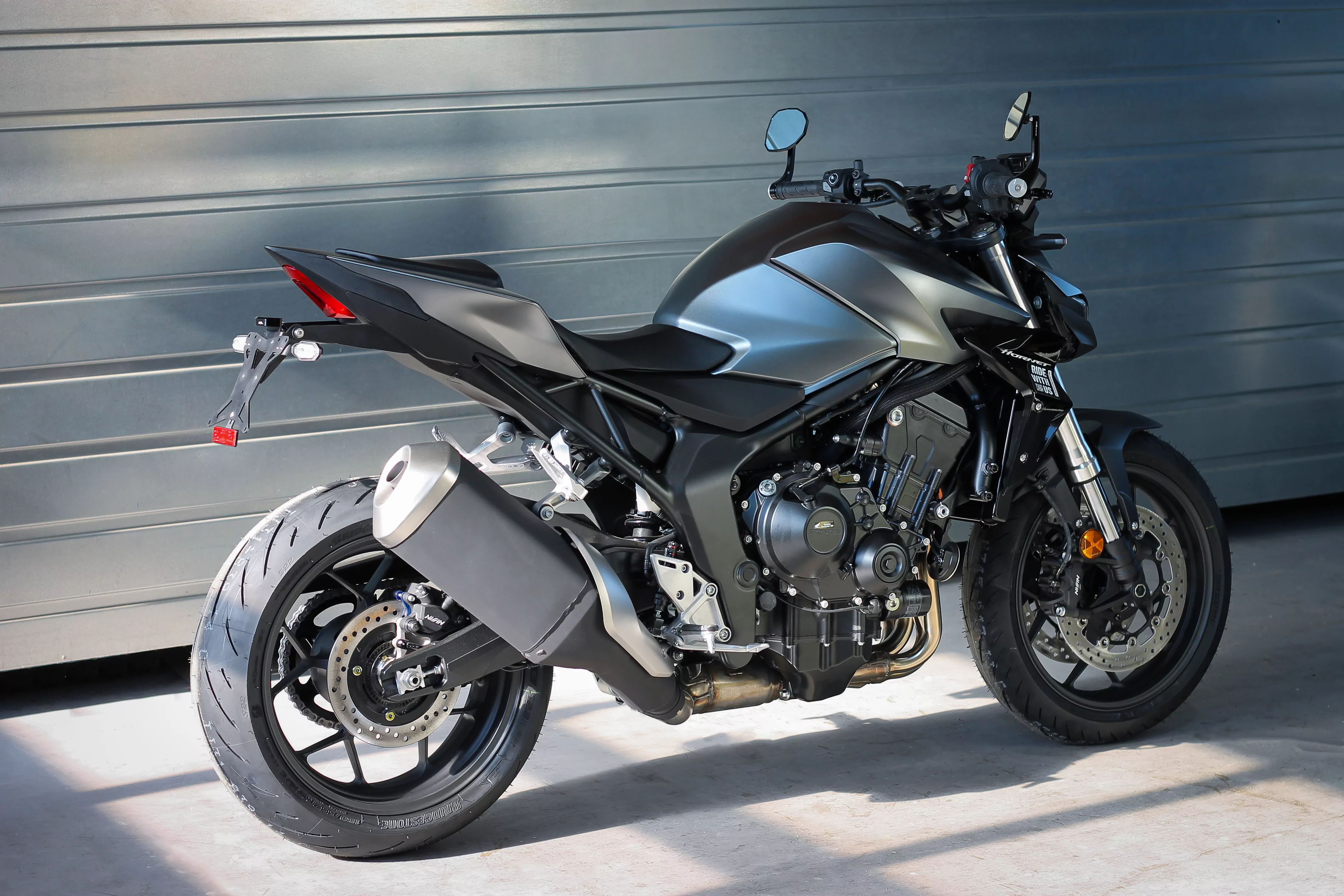 MG Biketec Kennzeichenhalter für Honda CB 650 R ab 2024