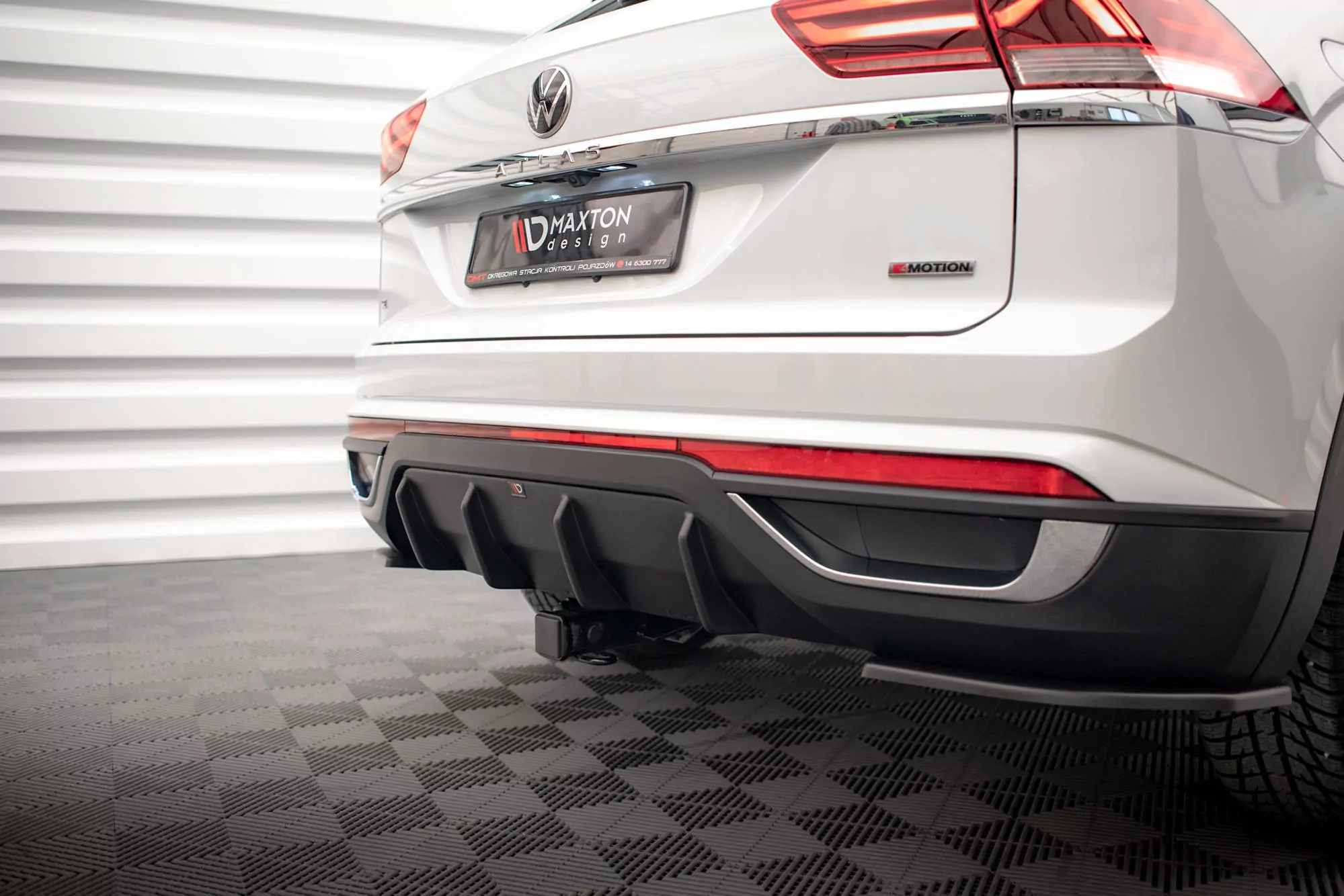 Diffusor Heck Ansatz Für Volkswagen Atlas Cross Sport Schwarz Hochglanz