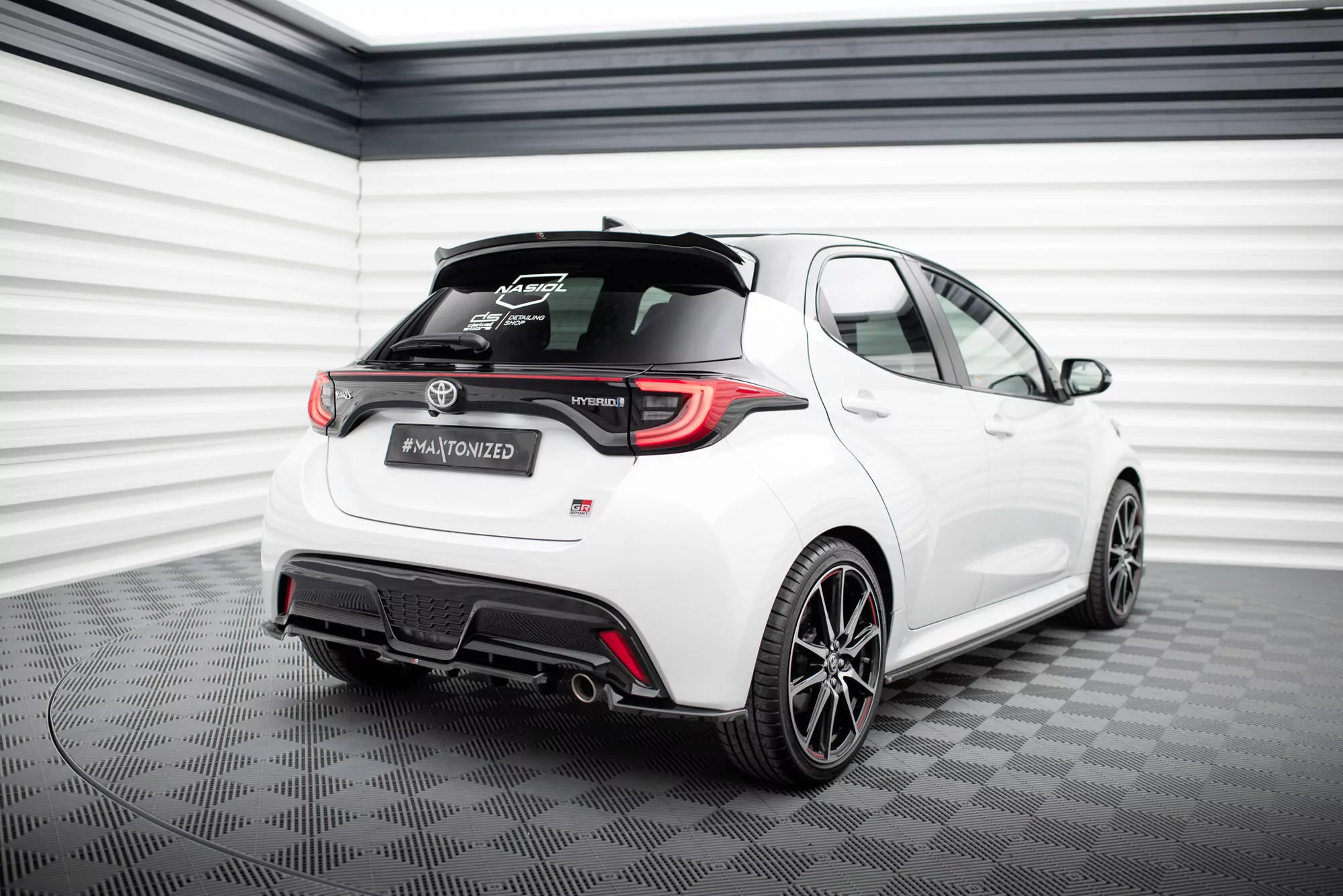 Spoiler CAP Für Toyota Yaris GR Sport Mk4 Schwarz Hochglanz