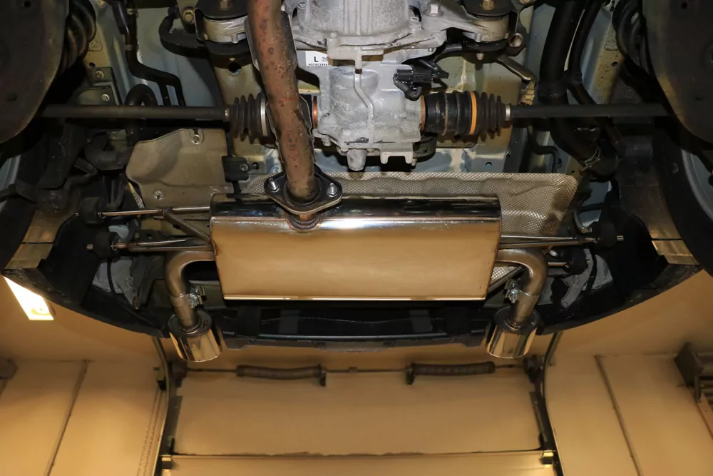 Mazda CX3 Benzin - DK AWD  Endschalldämpfer quer rechts/links - 115x85 Typ 32 rechts/links