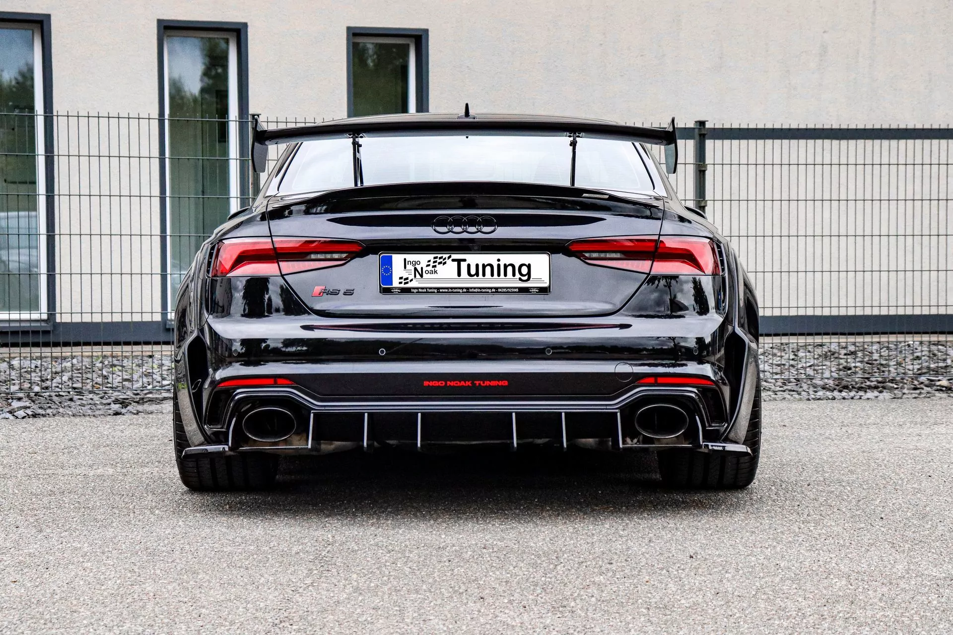 Heckflügel Set aus ABS/GFK/ALU für Audi RS5 B9 F5