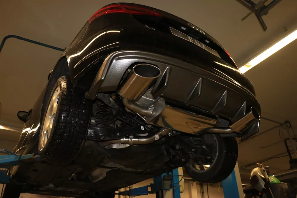 Audi A3 - 8V Sportback  Endschalldämpfer Ausgang rechts/links - 160x90 Typ 38 rechts/links