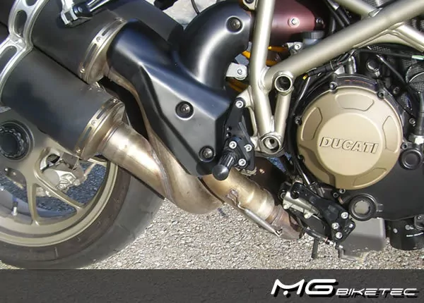 MG Biketec Sportfussrastenanlage / Rastenanlage / Fußrastenanlage mit ABE, gültig in D - A - CH für Ducati Streetfighter 848 ab 2011
