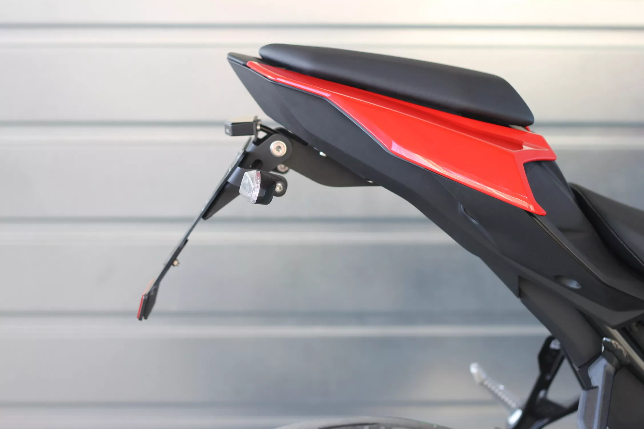 MG Biketec Kennzeichenhalter für BMW S 1000 RR ab 2019