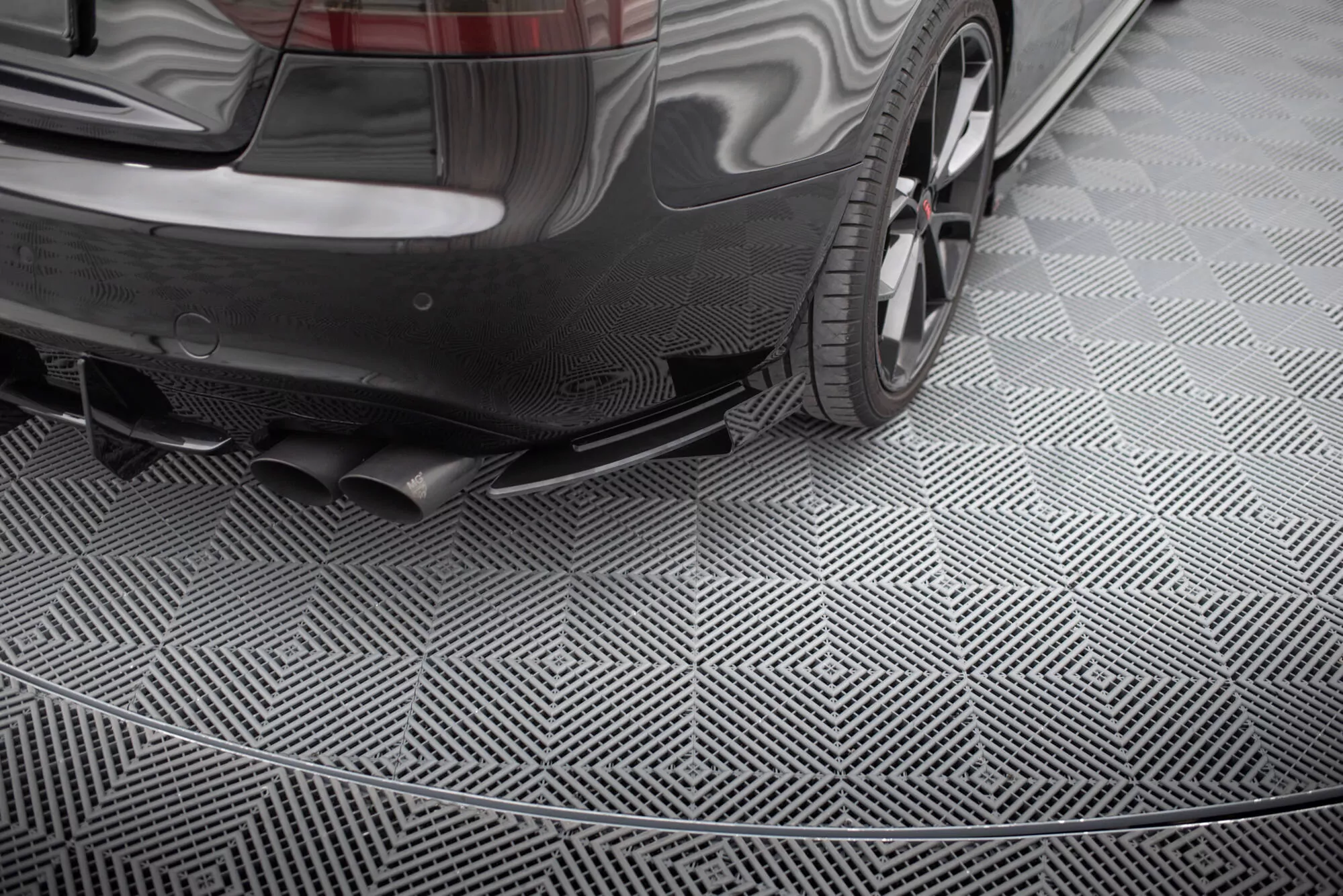 Street Pro Heck Ansatz Flaps Diffusor +Flaps Für Audi S5 / A5 S-Line Coupe / Cabriolet 8T Schwarz Hochglanz