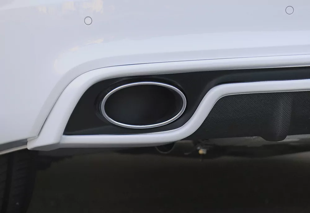 Endrohrblende links, chrom, 185x120mm oval für Audi A4 (B8/B81) Lim. 01.12- (ab Facelift)