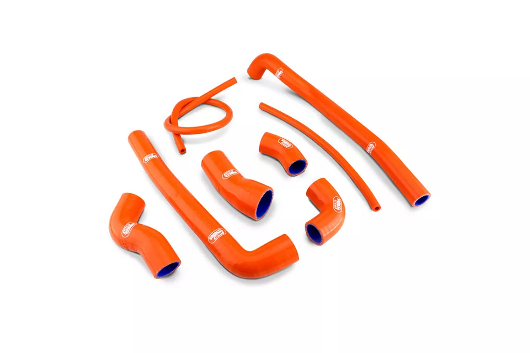 SAMCO SPORT Siliconschlauch Kit OEM Design orange für KTM 1290 Super Adventure R S Modelljahr 2021-2023