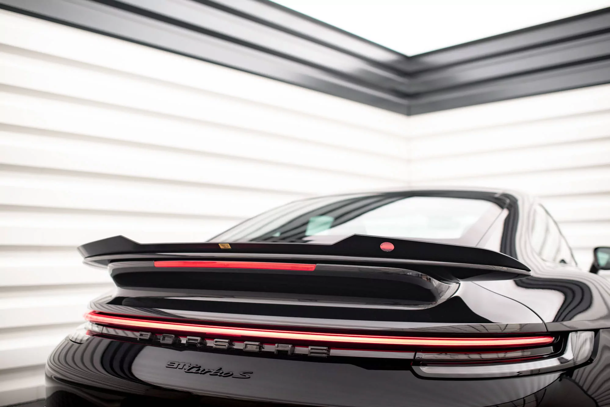 Spoiler CAP Für Porsche 911 Turbo S 992 Schwarz Hochglanz