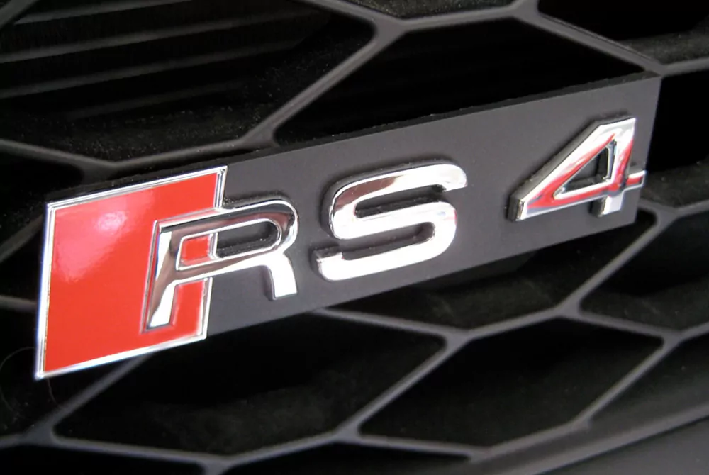 Audi RS4-Logo (B8) für Audi RS4 (B8) Lim. 09.12- (ab Facelift)