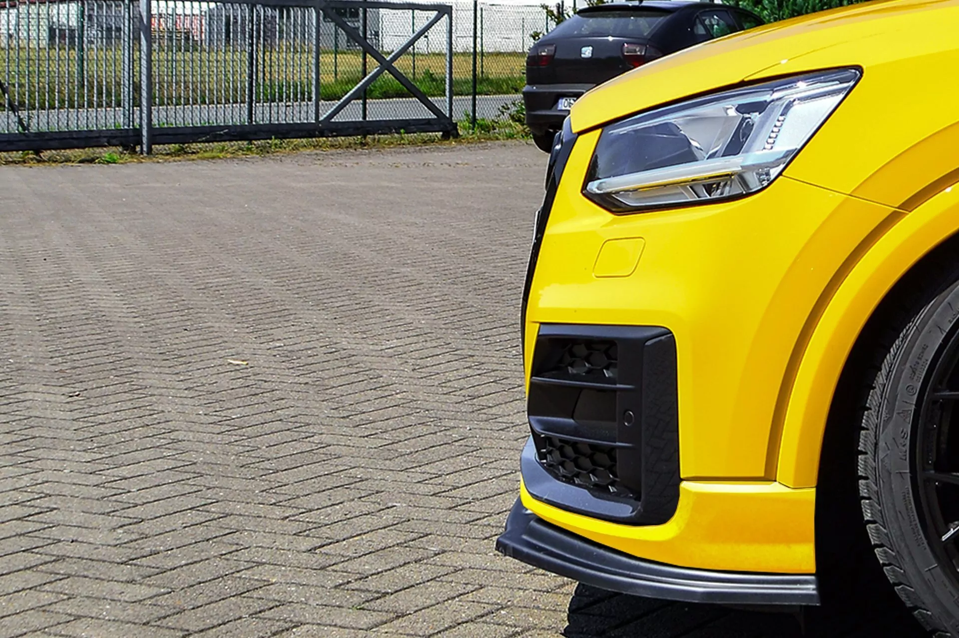 Cup Frontspoilerlippe für Audi Q2 Sport GA aus ABS