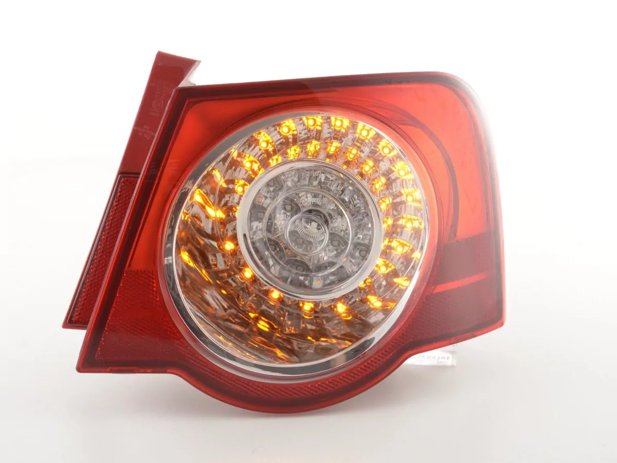 Verschleißteile Rückleuchte rechts VW Passat Limo Typ 3C Bj. 05-10 klar/rot