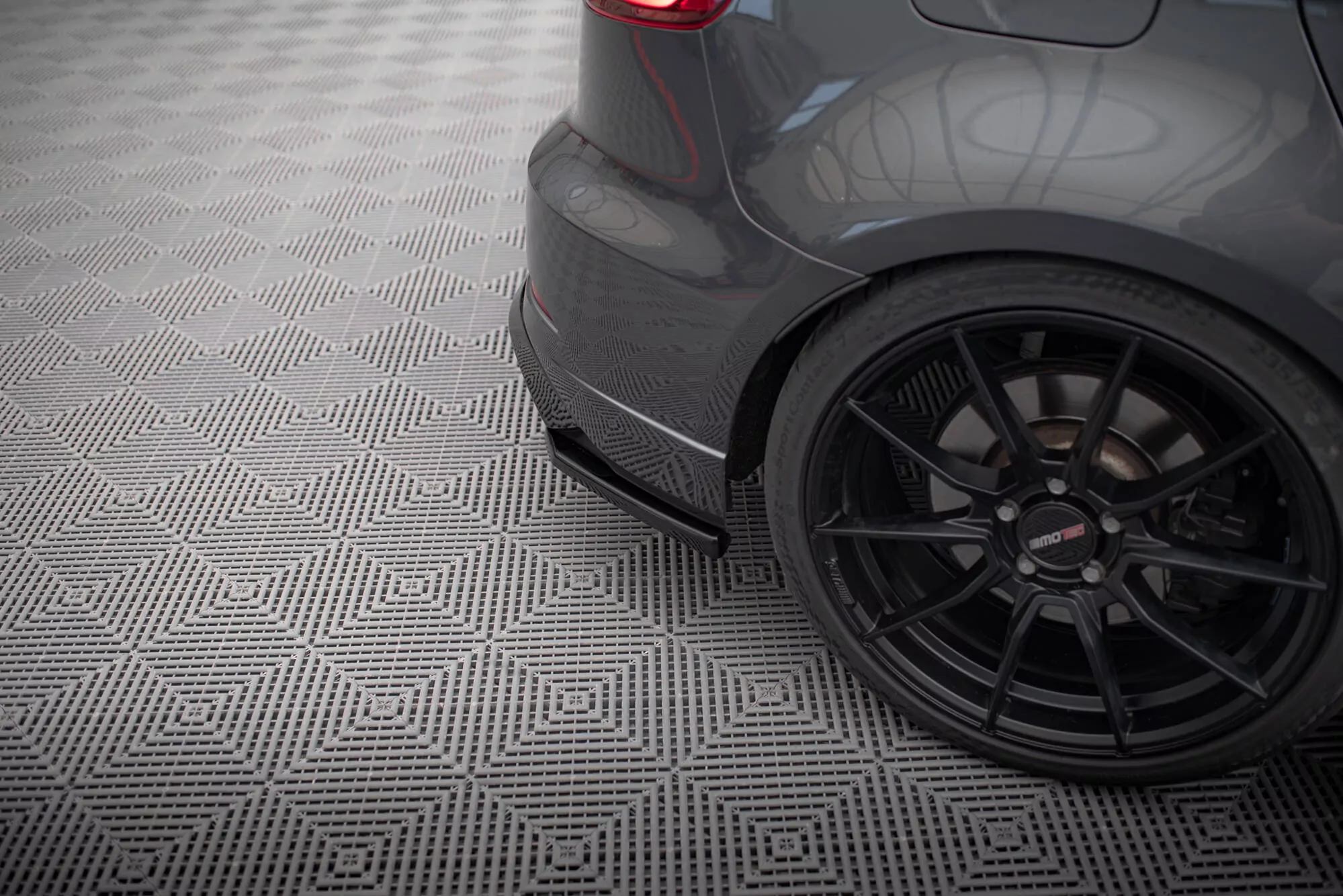 Heck Ansatz Flaps Diffusor V.2 Für Audi S3 / A3 S-Line Sportback 8V Facelift Schwarz Hochglanz