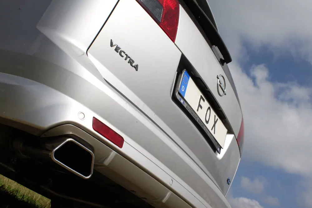 Opel Vectra C OPC Caravan  Endschalldämpfer rechts/links - 142x78 Typ 61 rechts/links