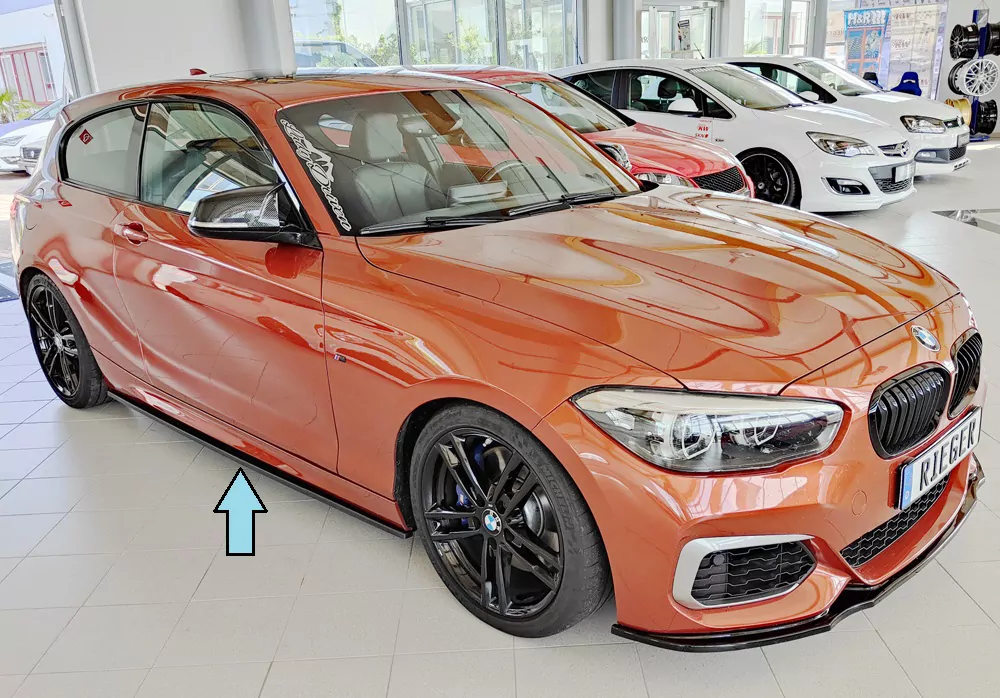 Rieger Seitenschweller rechts ansatz glanz schwarz für BMW 1er F21  (1K2) Lim. / 2-tür. 05.2015- (ab Facelift) LCI