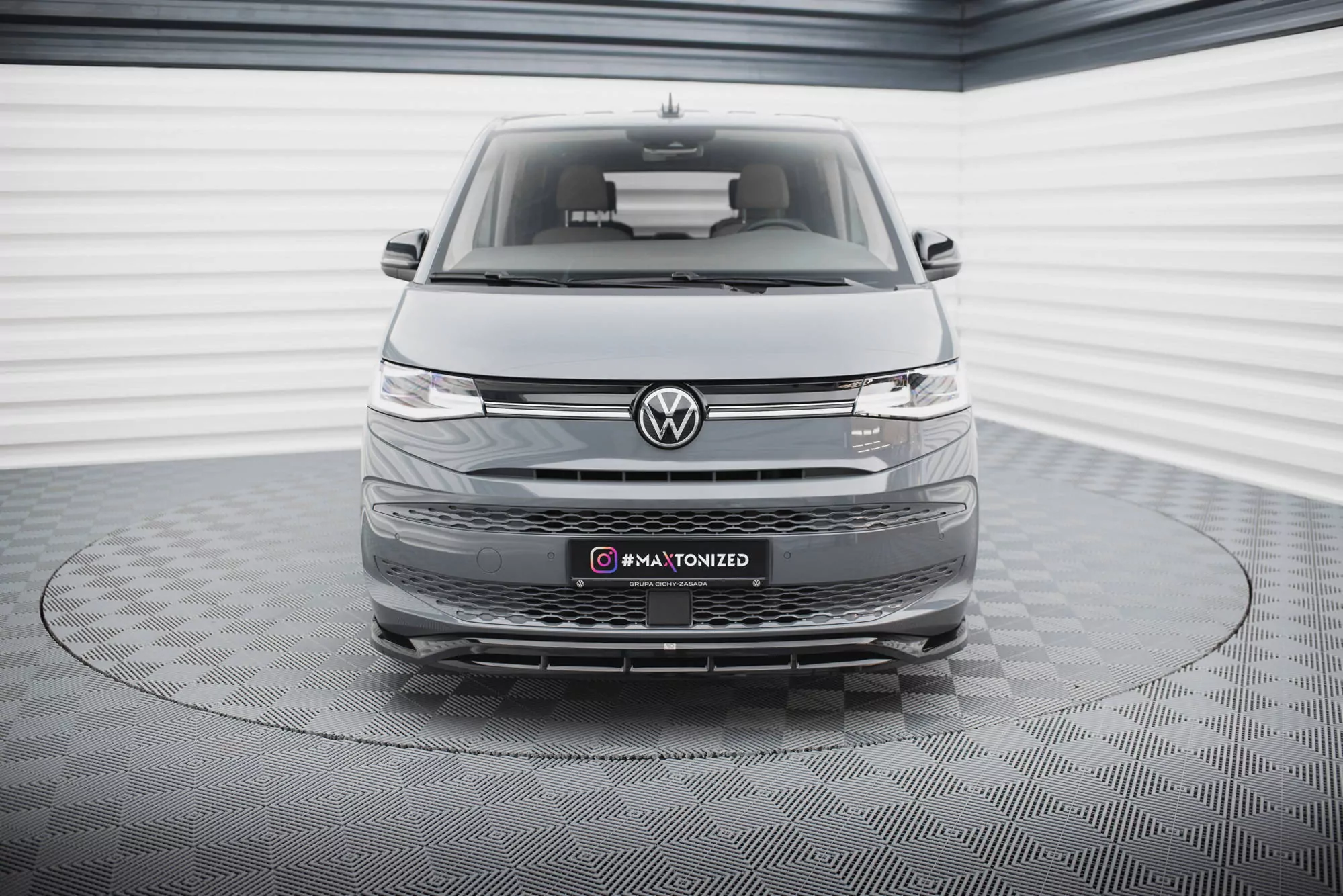 Front Ansatz V.1 Für Volkswagen Multivan T7 Schwarz Hochglanz