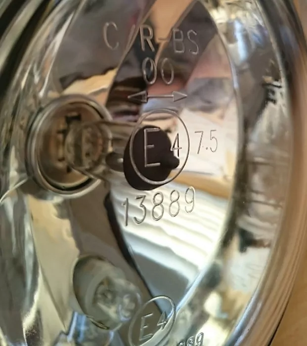 Scheinwerfer 5-1/4", Chrom, Hs1 12v 35/35w, Klarglas, M10 Untere Befestigung, E-geprüft