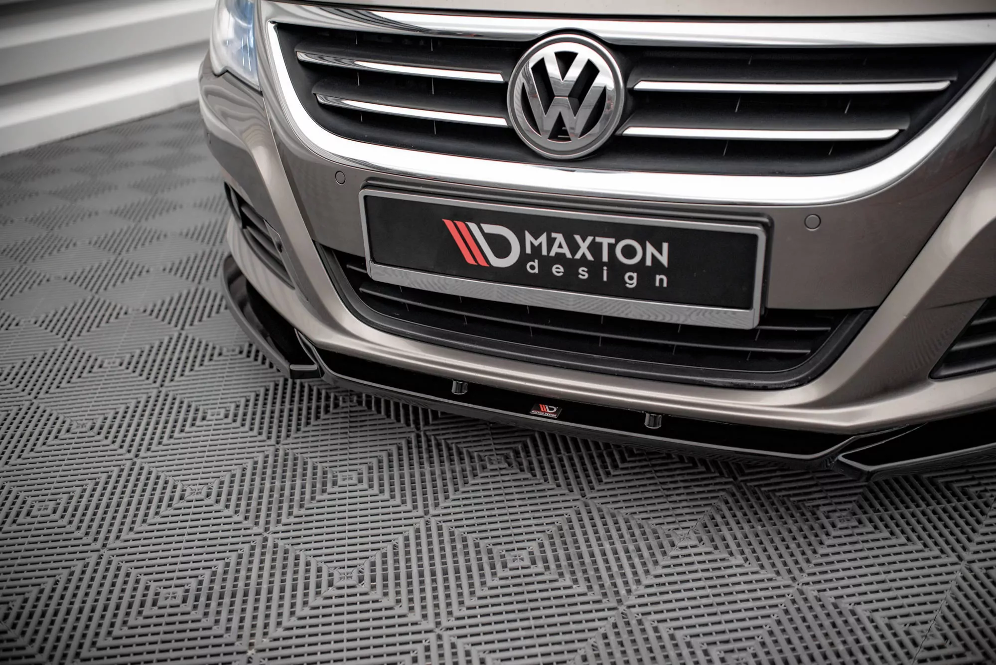 Front Ansatz V.4 Für Volkswagen Passat CC Schwarz Hochglanz