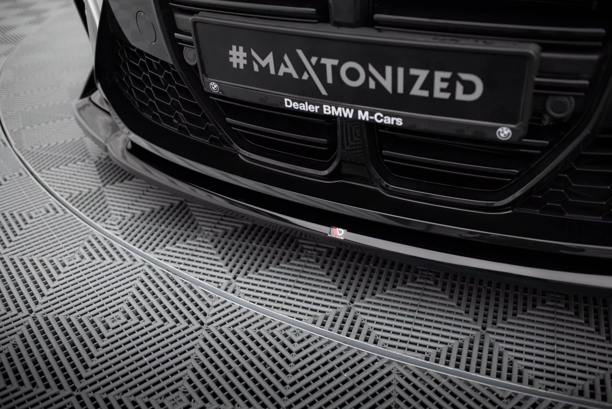 Front Ansatz V.4 Für CSL Look BMW M3 Limousine / Touring G80 / G81 Schwarz Hochglanz