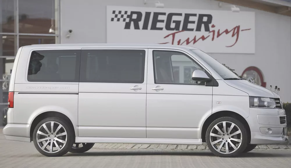 Rieger Heckschürzenansatz für VW T5 Bus -  09.09- (ab Facelift) carbon optik