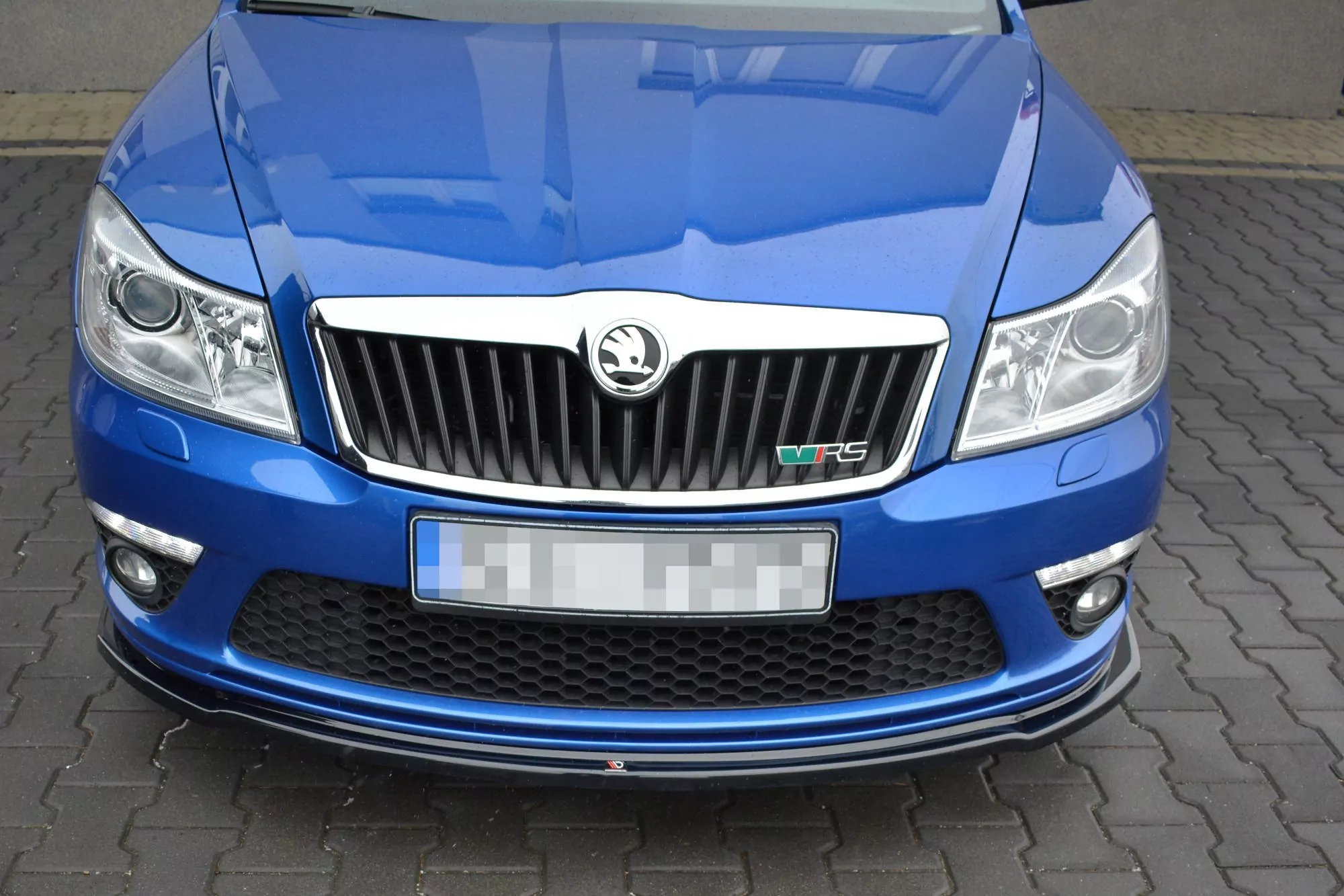 Front Ansatz Passend Für V2 Passend Für SKODA OCTAVIA MK2 RS FL Schwarz Hochglanz Schwarz Hochglanz