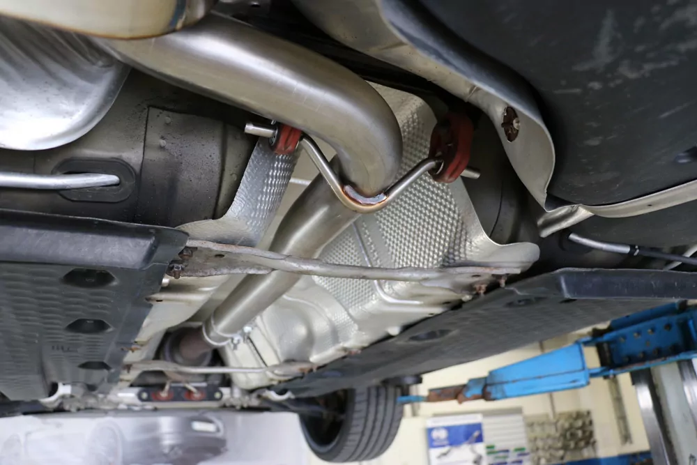 Skoda Octavia Typ 1Z  Vorschalldämpfer 63,5mm