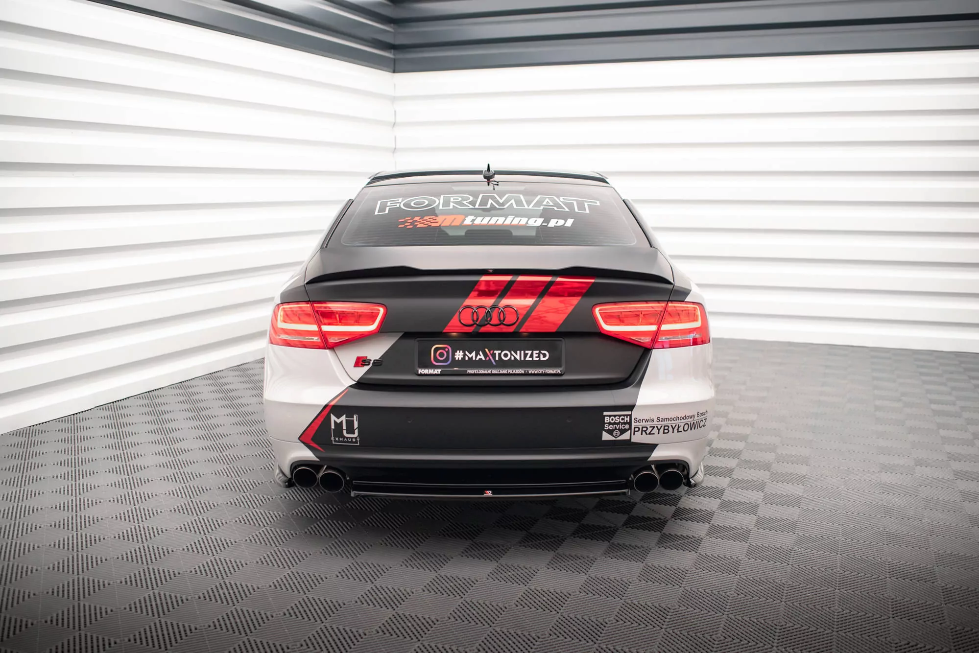 Mittlerer Diffusor Heck Ansatz Für Audi S8 D4 Schwarz Hochglanz