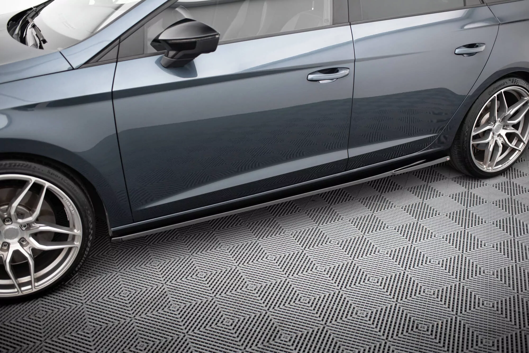 Seitenschweller Ansatz Passend Für Passend Für V.5 Seat Leon Cupra / FR Mk3 FL Schwarz Hochglanz Schwarz Hochglanz