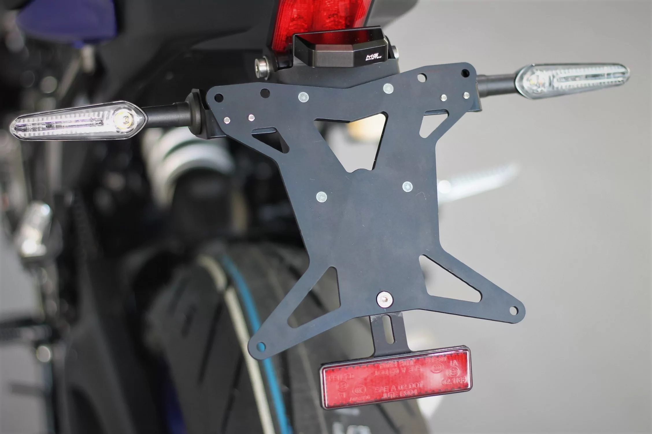 MG Biketec Kennzeichenhalter für Yamaha YZF-R7 ab 2021