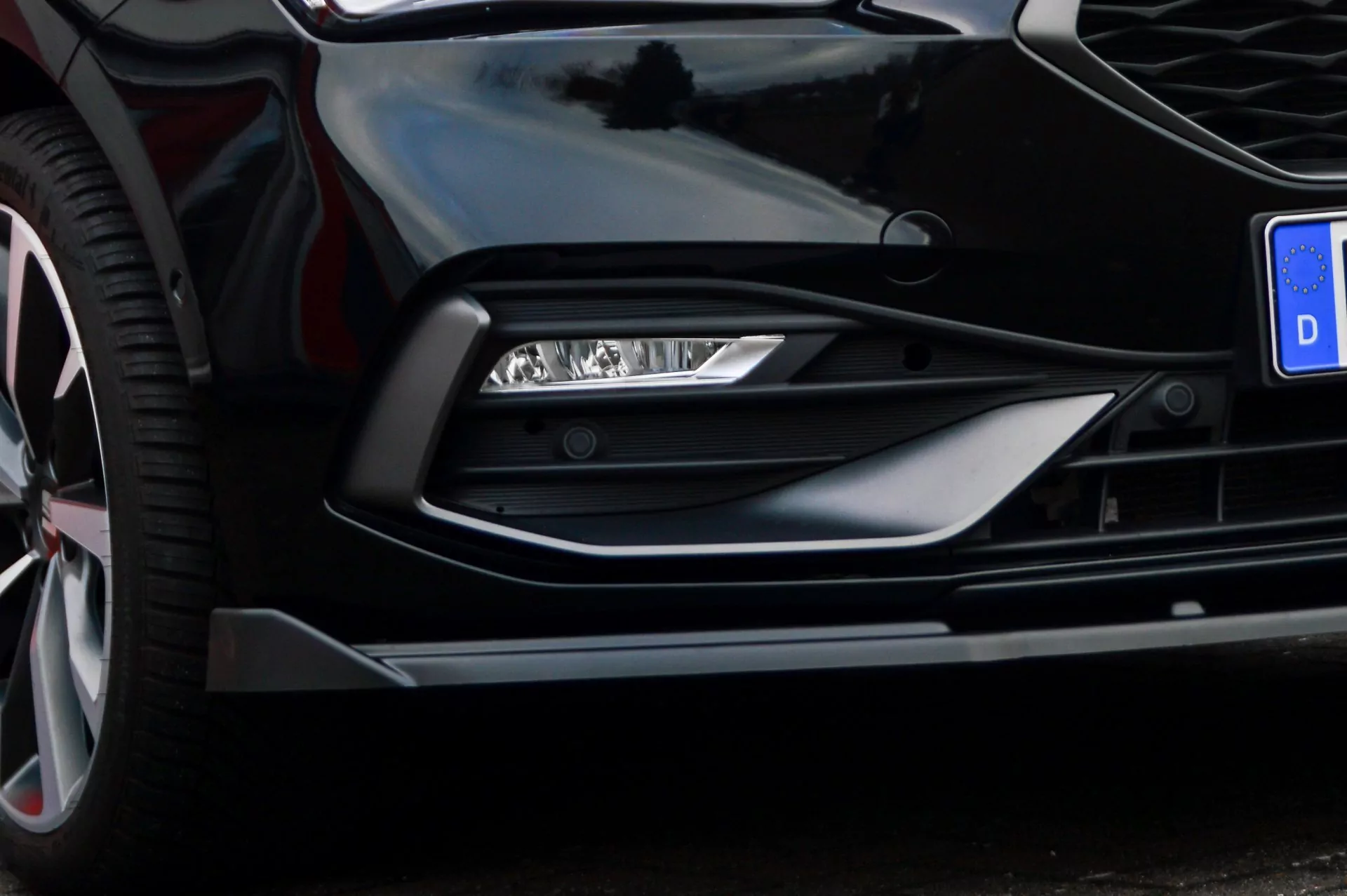 Cup Frontspoilerlippe mit Wings für Seat Leon KL +ST