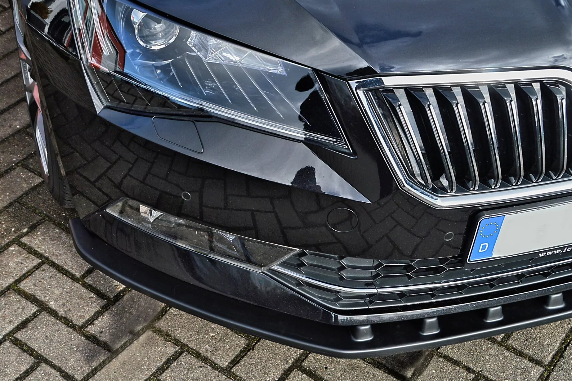 Cup Frontspoilerlippe für Skoda Superb 3V ab.2015-