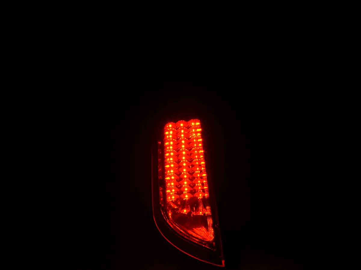 LED Rückleuchten Set Ford Focus 2 5-türig Bj. 04-07 chrom