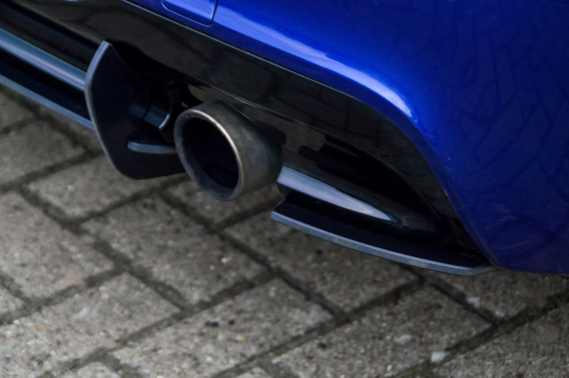 Gefräster Heckansatz für BMW 3er E90+E91 M-Paket Facelift