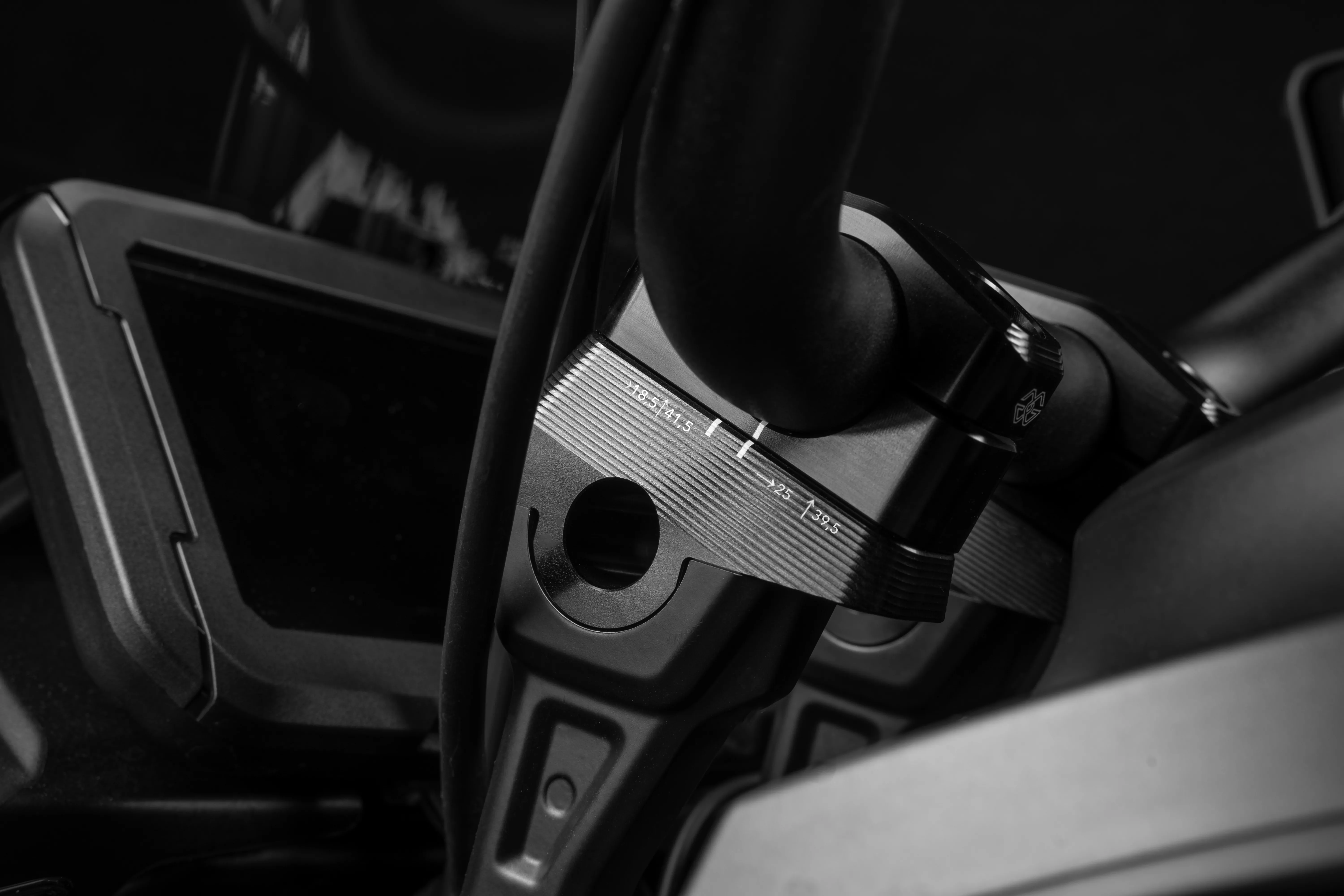 GILLES 1D.GT Lenkererhöhungen schwarz