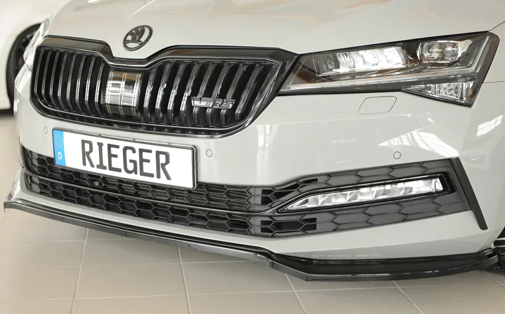 Rieger Spoilerschwert glanz schwarz für Skoda Superb III (3T/3V) Lim. 08.19- (ab Facelift 2)