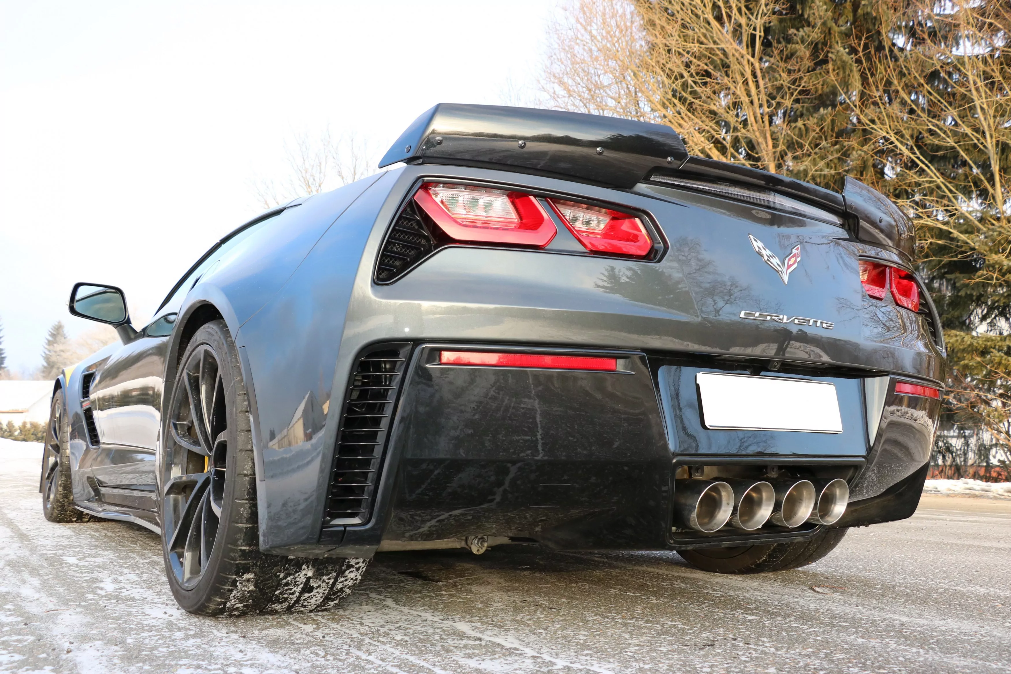 Corvette C7/ Z06  Endschalldämpfer Ausgang mittig - 4x100 Typ 25 mittig