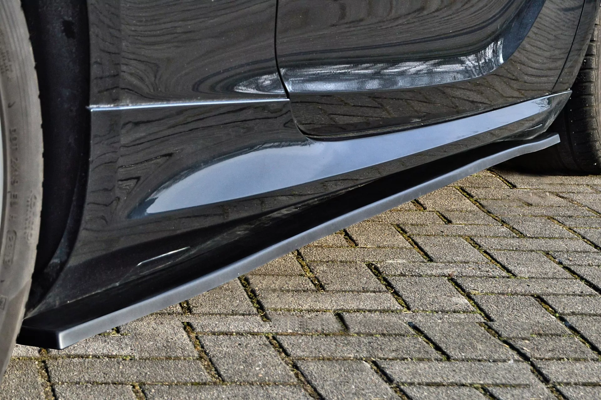 Seitenschweller im Cup Look für Opel Astra J OPC