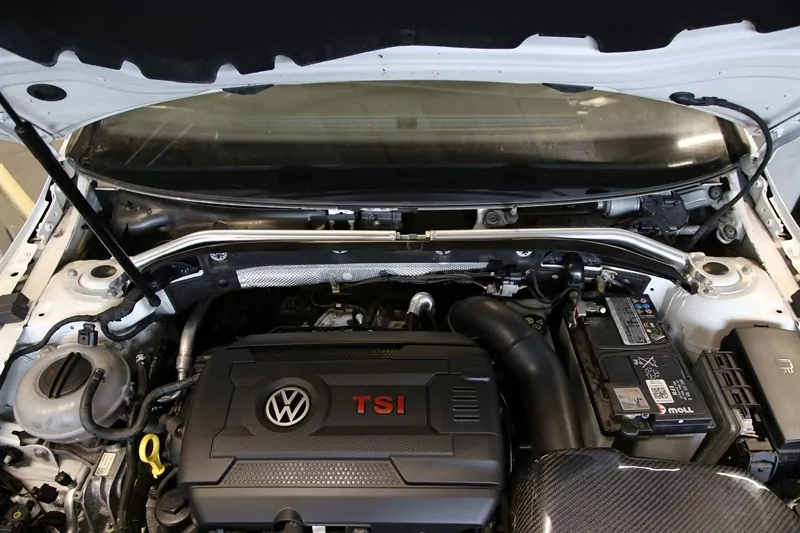 TA Technix Alu-Domstrebe passend für Seat Leon 5F, VW Golf VII Typ AU