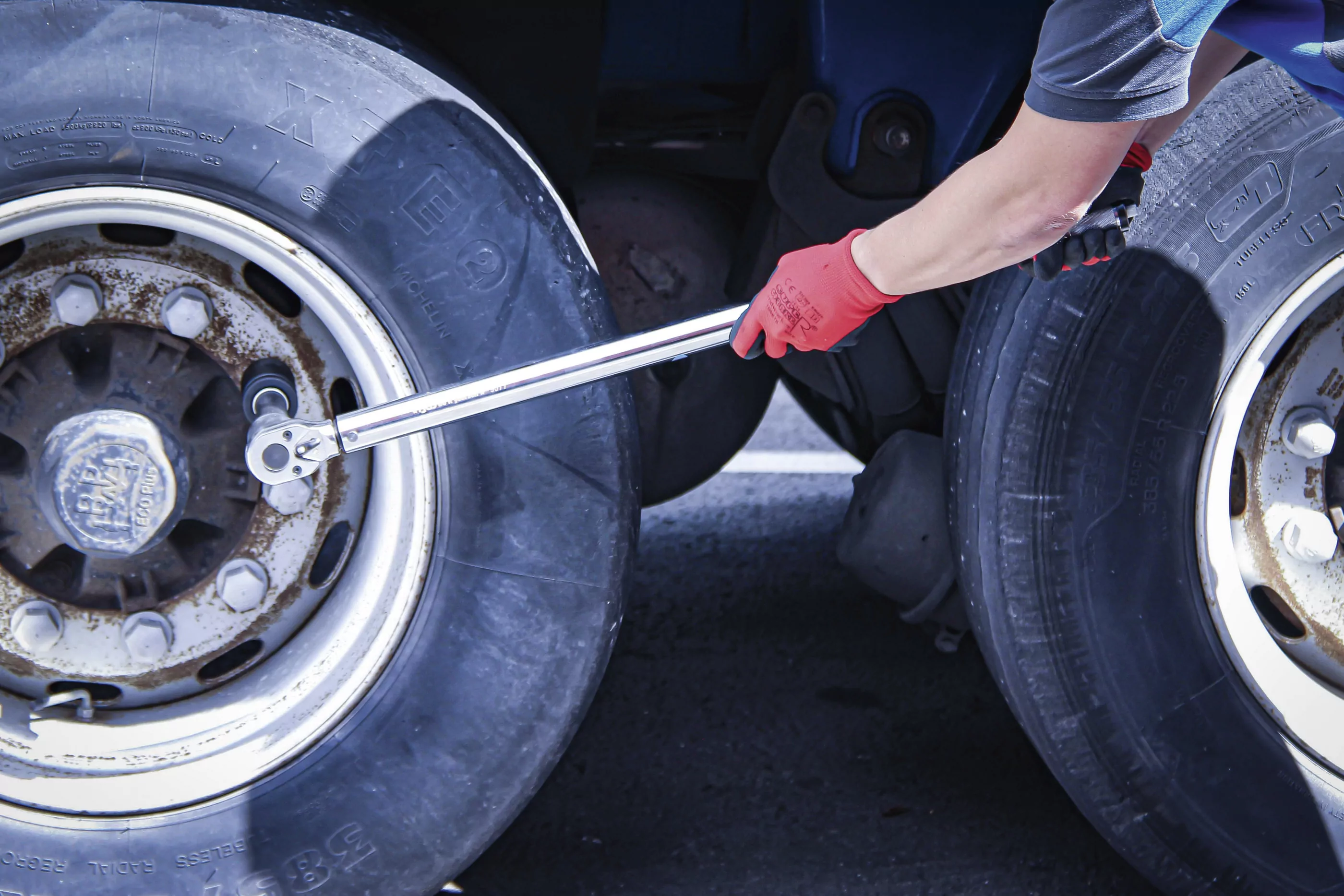 Drehmomentschlüssel | Abtrieb Außenvierkant 25 mm (1") | 140 - 980 Nm