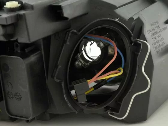 Verschleißteile Scheinwerfer links Audi A4/S4 (Typ 8E) Bj. 04-08